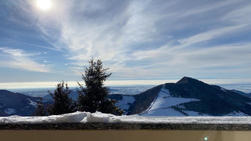 Panorama 1200, in the Heart of the San Fermo Hills