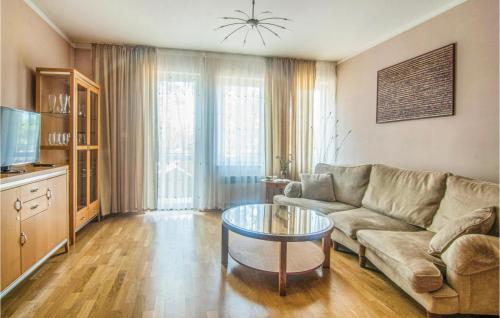Apartment Miedzyzdroje with Fireplace 12 - image 3