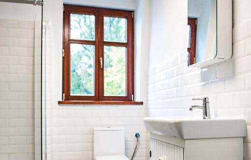 Five-Bedroom Holiday Home in Wolin - image 5