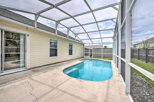 Bright and Airy Kissimmee Home with Private Pool!