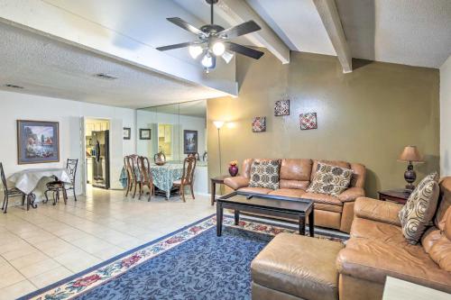 Family-Friendly Dallas Townhouse with Private Patio! in Dallas, USA