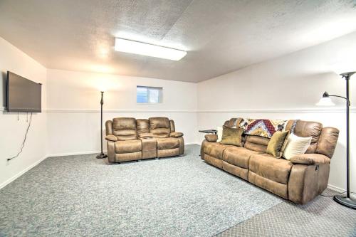 Idaho Falls Townhome about 5 Mi to Tauthaus Park!