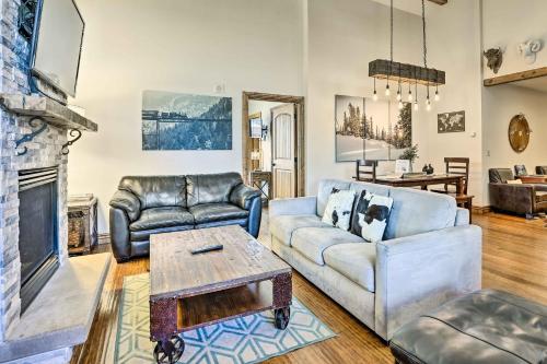 Winter Park Condo with Mountain Views and Hot Tub in Winter Park (CO)