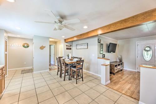 Family-Friendly Sanctuary BBQ, Patio and Yard in Oak Hill, USA
