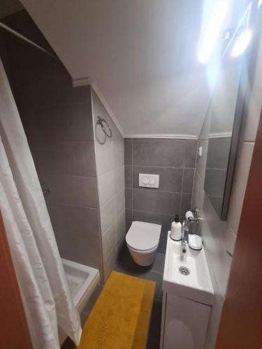 Two-Bedroom Apartment with Terrace image 4