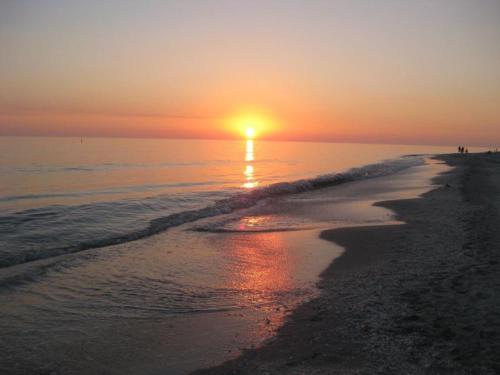 Sanibel Arms H7 - image 10