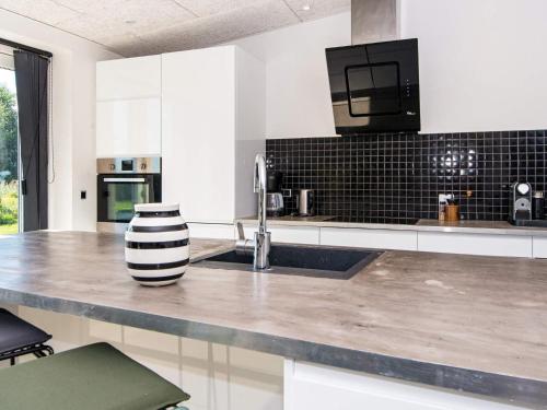 Holiday home Glesborg L - image 12