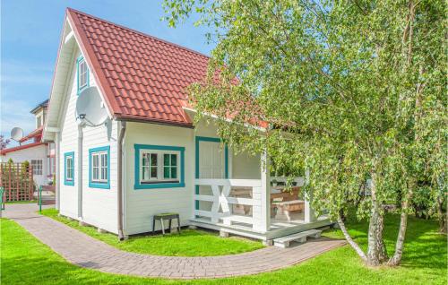 Beautiful Home In Ustka With Kitchen