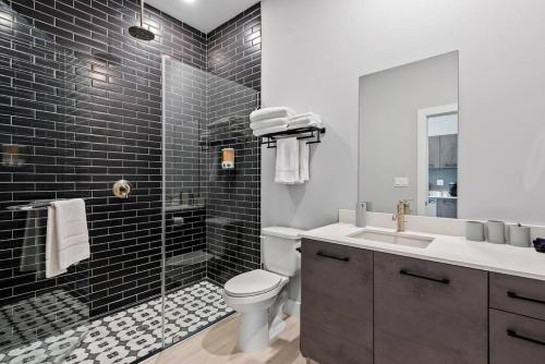 Pretty Rola 303 Signature Apartment w King Bed Brand new and Central Location in Fort Lauderdale, USA