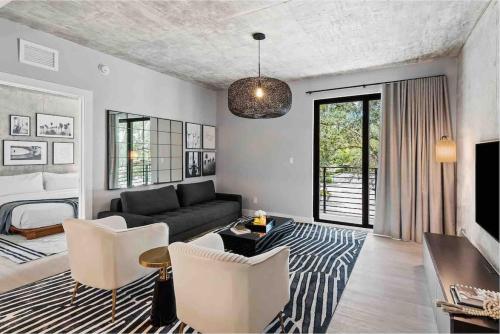 Pretty Rola 204 Upscale Spacious 1B1B Apt w King Bed at Downtown Ft Lauderdale in Fort Lauderdale, USA