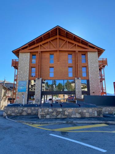 Appartement en centre ville à 30m du télécabine Font Romeu