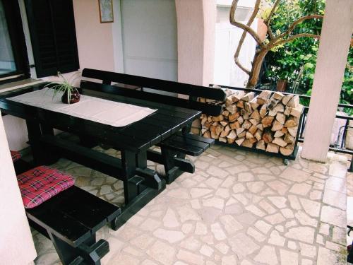 Erkély/terasz, Apartments with a parking space Malinska, Krk - 19269 in Bogovici