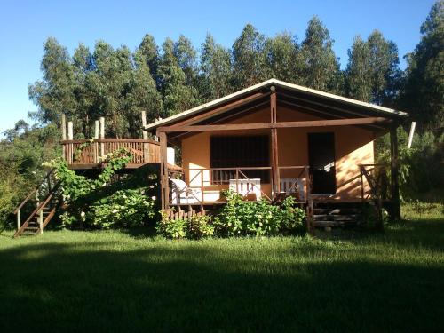 2 bedrooms, 6 beds