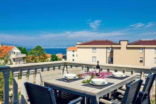 Kilátás, Apartments with parking space Vantacici, Krk - 19292 in Turcic