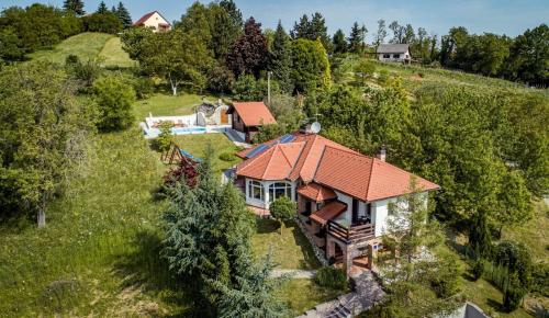 Family friendly house with a swimming pool Varazdin Breg, Zagorje - 19383 - Varaždin Breg