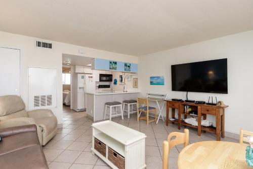 El Constante 115 by Padre Escapes - image 14