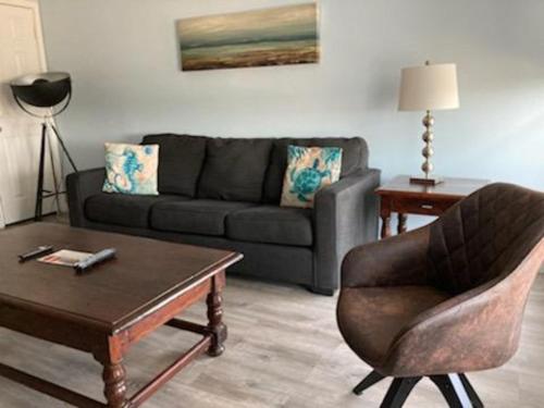 El Constante 128K by Padre Escapes - image 11