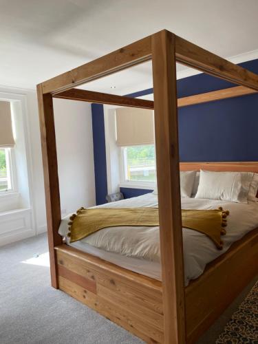 1 queen bed