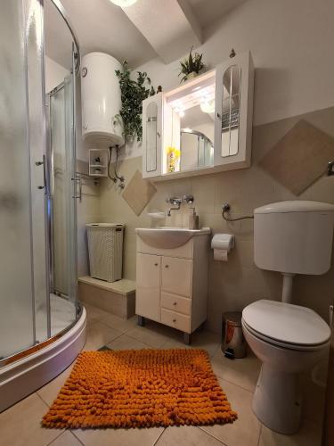 Fürdőszoba, Apartments with parking spaces Postira, Brac - 19452 in Postira