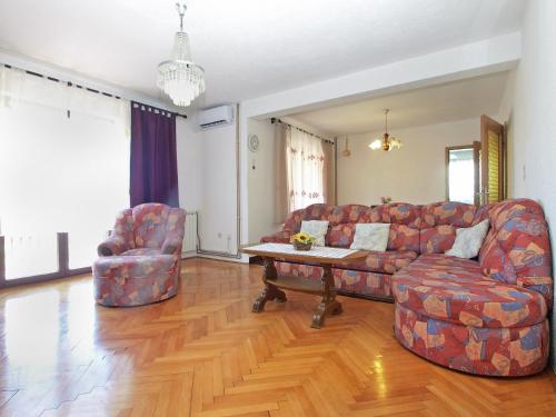 Three-Bedroom Apartment with Terrace