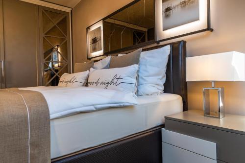 Deluxe Apartment mit Tiefgarage in Nähe Messe-BMW-Porsche-DHL-Flughafen-Flugzeugwerk der Deutsche Aircraft, Lipsk (zdjęcie 9)