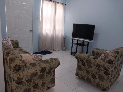 Avocado Suites - image 2