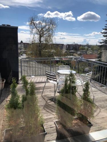 studio b - Sunny City Business Apartment with roof-top terrace for 2-4 guests, Düsseldorf (photo 9)