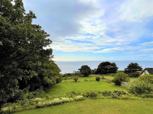 Navidale House - Bed, Breakfast & Bar