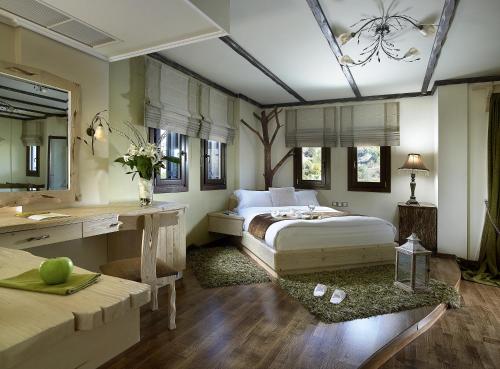 1 queen bed