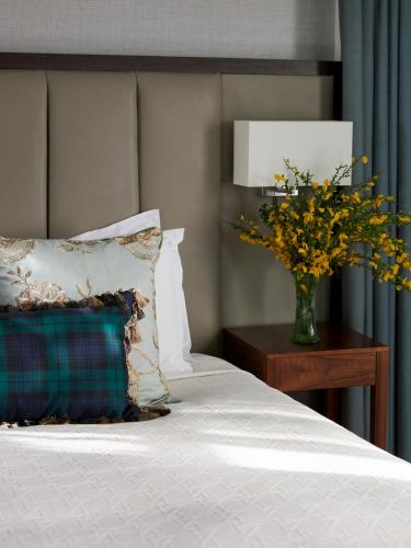 1 double bed
