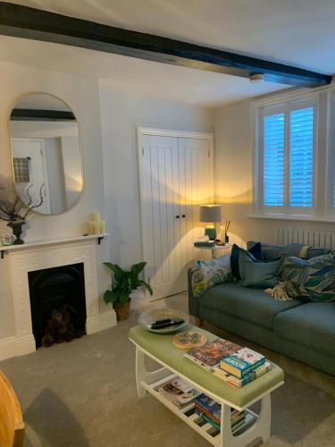 Hideaway Holiday Apartment - Salisbury