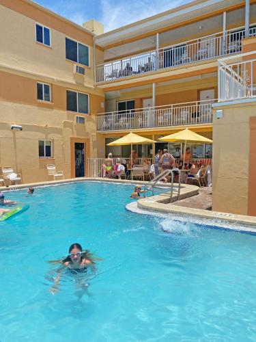 Page Terrace Beachfront Hotel – Treasure Island, FL