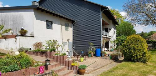 Ferienwohnung 3,2 km von Saarloius entfernt mit Terrasse und Garten in Uberherrn