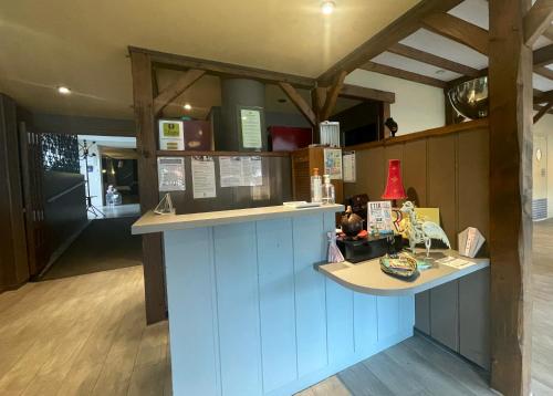 Vestabils, LOGIS - Hotel Restaurant Du Canard in Hangest-sur-Somme