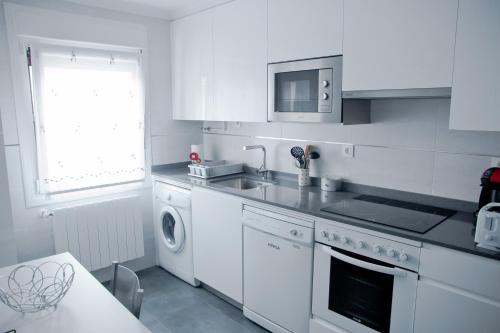 廚房, Zubia Home PORTUGALETE - Metro BILBAO - Parking privado gratis - EBI01527 in 波圖加勒特