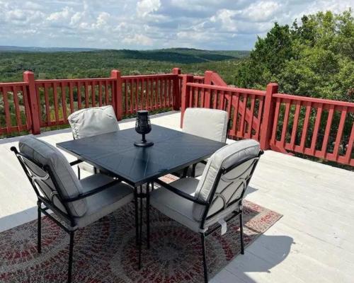 Entire 2br 2ba hilltop view home Sleeps 8 pets 4 acres Jacuzzi Central AC Kingbeds Office Free WiFi Parking Full Kitchen Refrigerator Washer Dryer Furnished Three 3 Large Sunset Dining Patios Grill Stovetop Oven Hiking Wildlife Firepit Quiet very Secluded