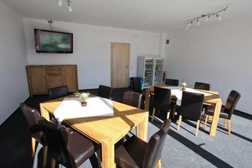 Pub/Lounge, Hotel am Interpark in Grossmehring