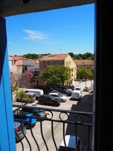 La Trémière, maison de village, sauna, vue garrigue