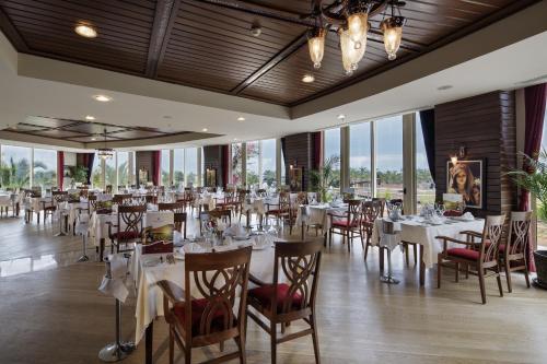 Liberty Hotels Lara - image 11