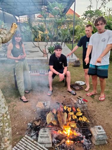 Dream Beach Hostel Lembongan