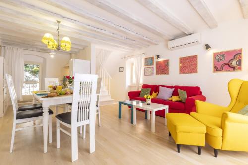 Two-Bedroom Apartment with Terrace