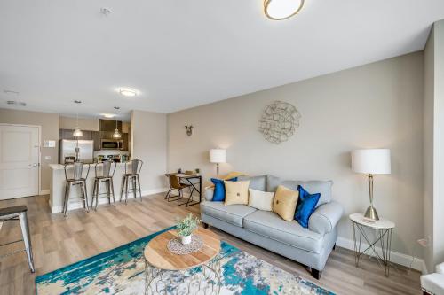 Cozy King Bed-Free Parking! Easy Ride to NYC in Newark, USA