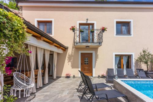 Three-Bedroom Holiday Home