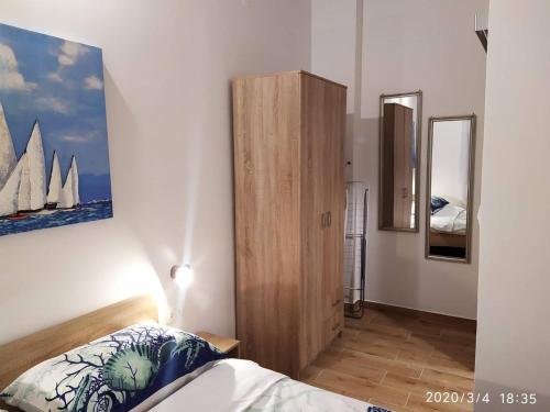 One-Bedroom Apartment with Terrace image 8