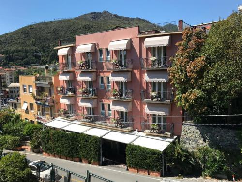 Hotel Carla - image 5