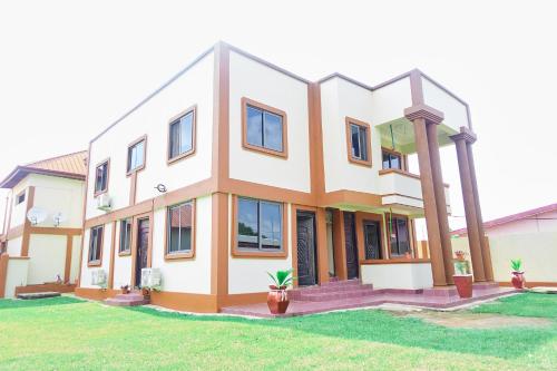 Indigo cottage and Apartment in Kumasi
