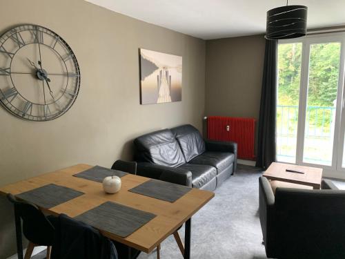 Appartement tout confort dans une résidence calme - Location saisonnière - Givet