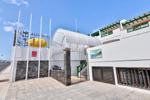 Apartamentos Isabel - image 14