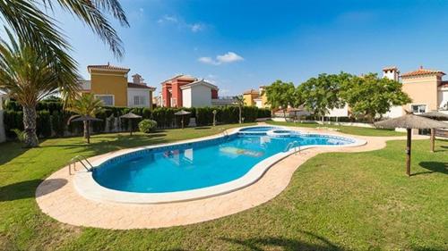  Nuevas Casas entre Mar y Montaña in Busot