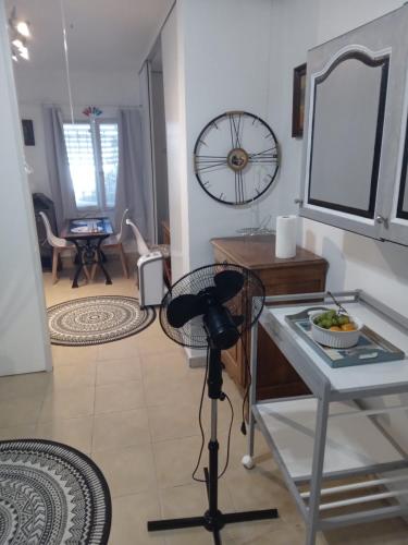 . Joli Studio avec jardin